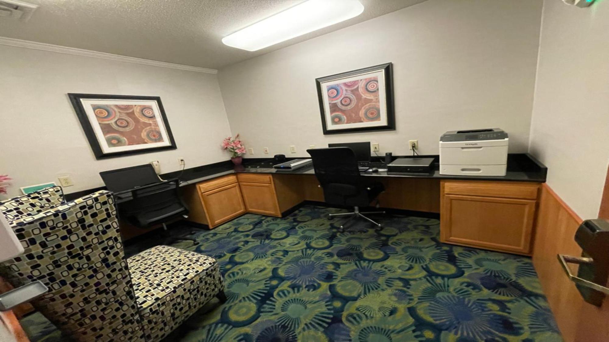 Holiday Inn Express Hotel & Suites Dubois By Ihg Exterior foto